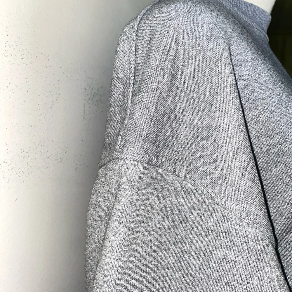Maison Margiela cropped grey sweatshirt - Picture 5 of 11